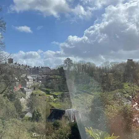 Demeure Exceptionnelle Proche Du Chateau De * Viré