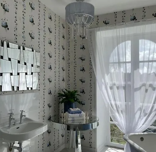 Demeure Exceptionnelle Proche Du Chateau De