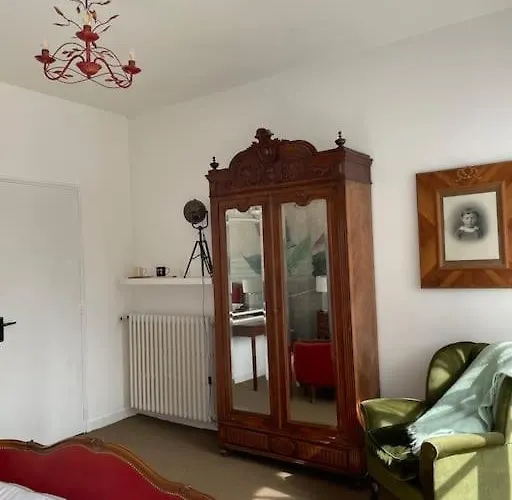 Holiday home Demeure Exceptionnelle Proche Du Chateau De Vire-Normandie